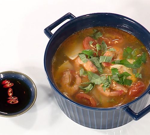 Các món canh chua dùng với củ hủ dừa