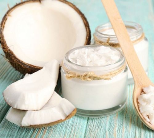 Công dụng dưỡng ẩm của dầu dừa Bến Tre Công dụng dưỡng ẩm của dầu dừa Bến Tre