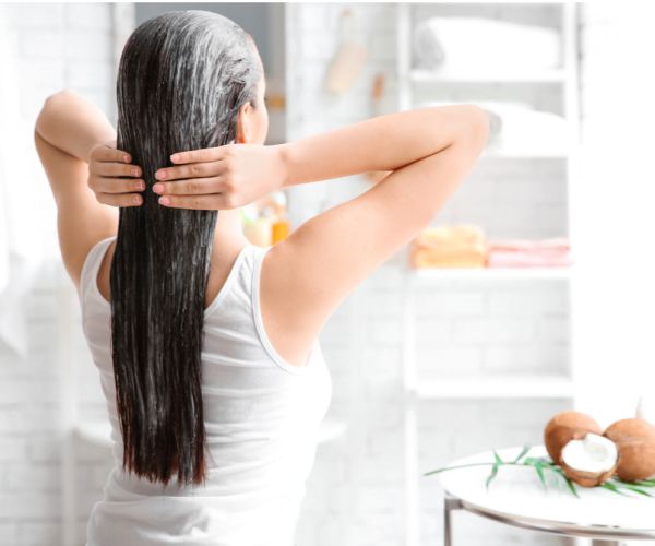 Lợi ích của dầu dừa đối với tóc