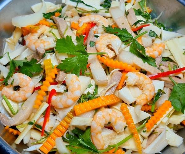 Khẩu vị của gỏi củ hủ dừa so với các loại gỏi khác