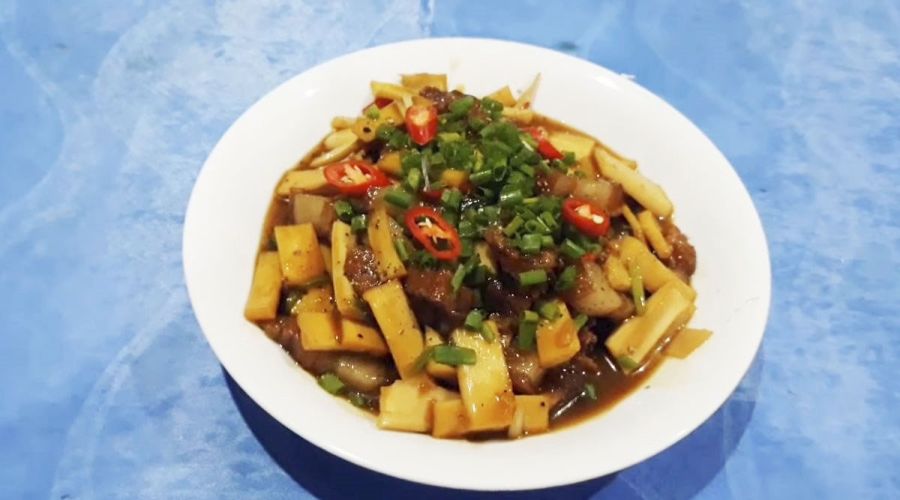 Cách làm củ hủ dừa kho thịt ba chỉ ngon, đậm đà
