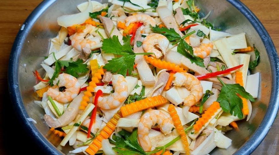 Khẩu vị của gỏi củ hủ dừa so với các loại gỏi khác